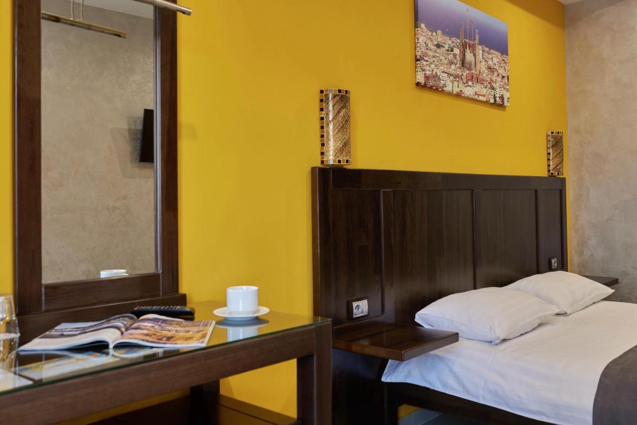 Gaudi Stylish Hotel أوديسا المظهر الخارجي الصورة