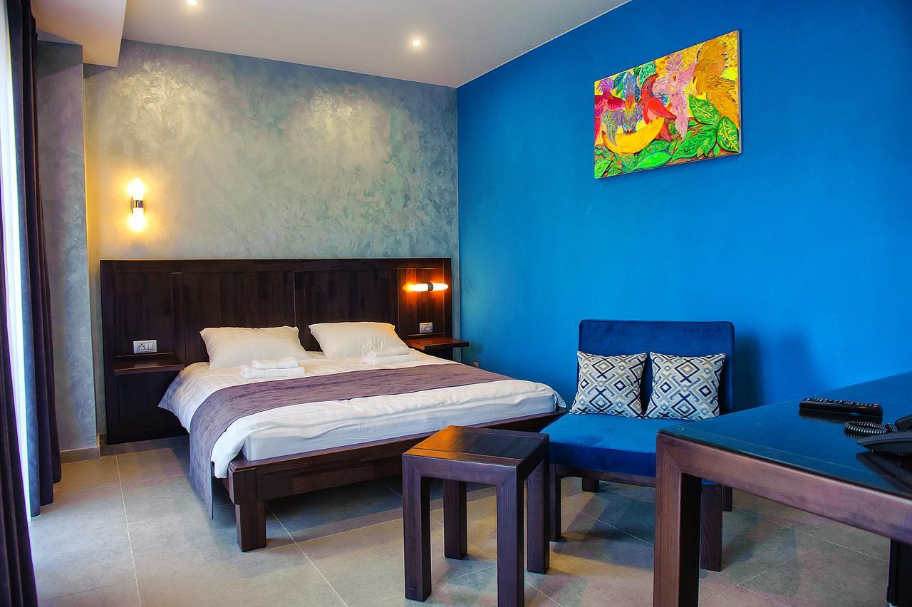 Gaudi Stylish Hotel أوديسا المظهر الخارجي الصورة
