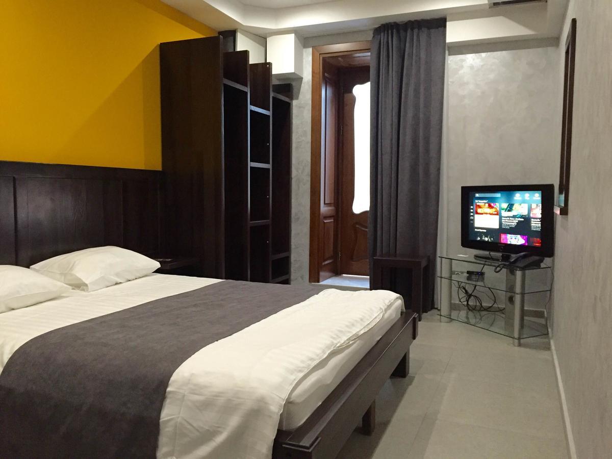 Gaudi Stylish Hotel أوديسا المظهر الخارجي الصورة