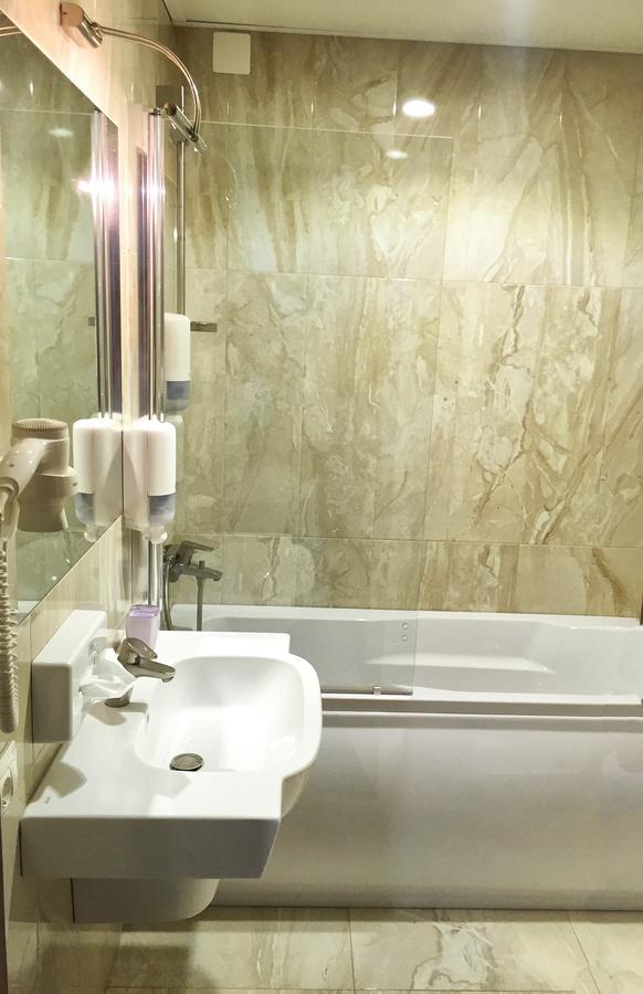 Gaudi Stylish Hotel أوديسا المظهر الخارجي الصورة